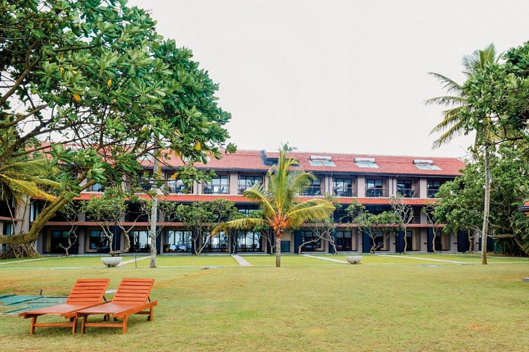 Earl's Regent Beruwala