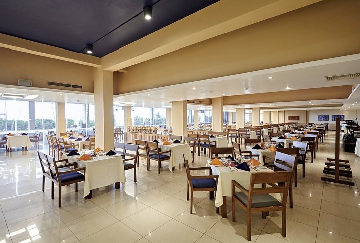 Turyaa Kalutara - Svar