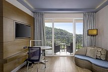 Radisson Hotel Kandy - Wohnbeispiel Deluxe Lake View (Zimmercodierung UDI)