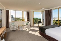 Pacific Hotel Cairns - Wohnbeispiel Superior King Balcony Suite (Zimmercodierung UD1)