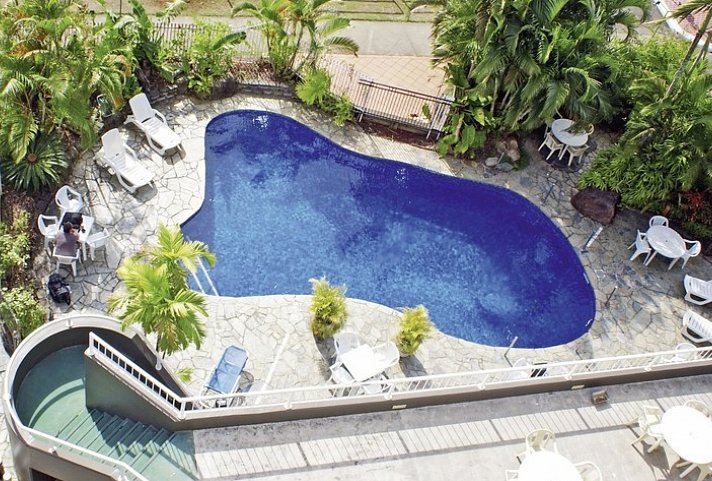 Cairns Plaza Hotel