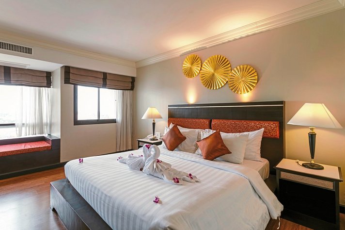 Amora Tapae Hotel Chiang Mai