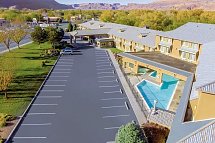 Moab Valley Inn