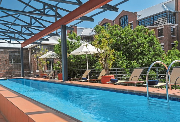 Garden Court Victoria Junction