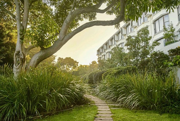 The Vineyard Hotel