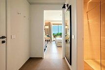 Mangia's Torre del Barone Resort - Wohnbeispiel Doppelzimmer Meerblick (Zimmercodierung DBM)