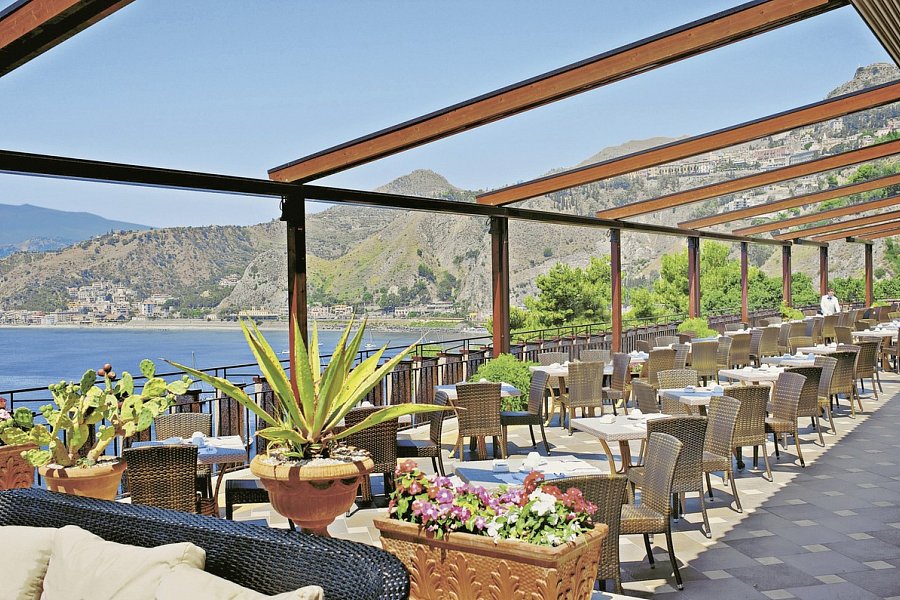 UNAHOTELS Capotaormina