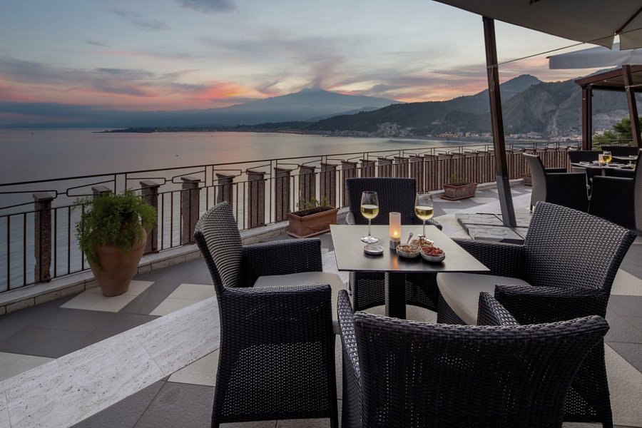 UNAHOTELS Capotaormina