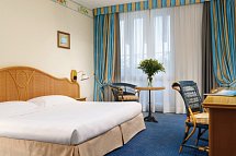 UNAHOTELS Capotaormina - Wohnbeispiel Doppelzimmer Superior (Zimmercodierung DS1)