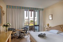 UNAHOTELS Capotaormina - Wohnbeispiel Doppelzimmer Superior (Zimmercodierung DS1)