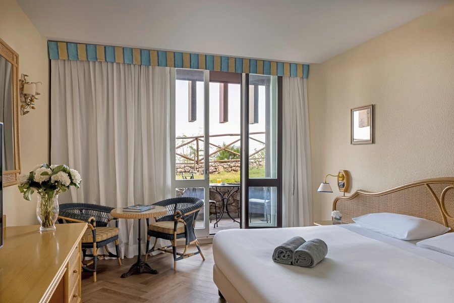 UNAHOTELS Capotaormina - Wohnbeispiel Doppelzimmer Superior (Zimmercodierung DS1)