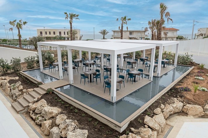Resort La Battigia Beach & Spa