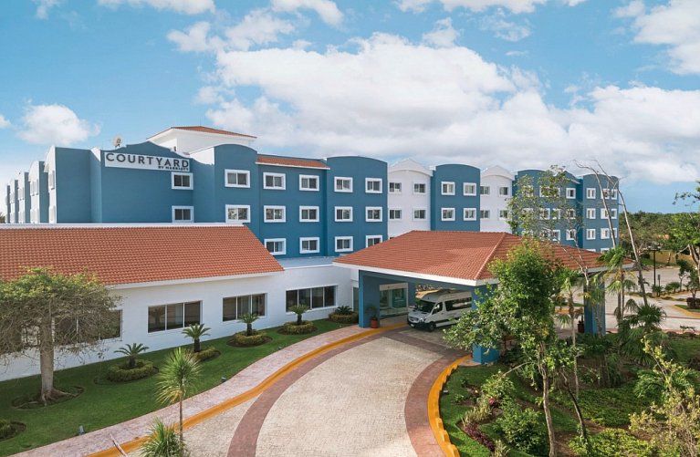 Courtyard Cancun Airport by Marriott