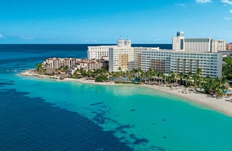 Dreams Sands Cancun Resort & Spa
