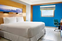 Aloft Cancun