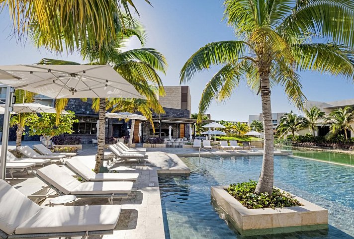 Grand Palladium Select Costa Mujeres