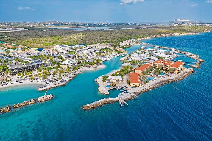 Dolphin Suites