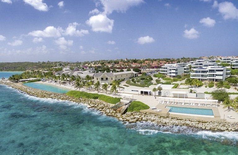 Papagayo Beach Hotel