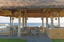 Palm Garden Resort - Breeze Beach Bar