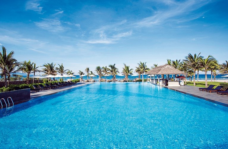Melia Danang Beach Resort