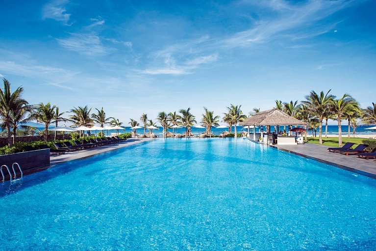 Melia Danang Beach Resort
