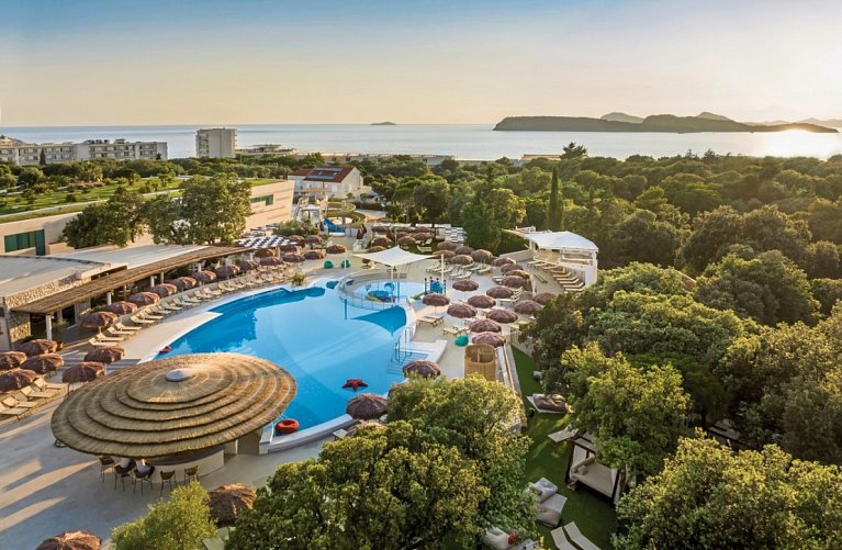 Valamar Tirena Hotel