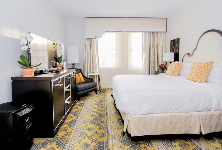 The Churchill Hotel Near Embassy Row - Wohnbeispiel Standard Room, 1 King Bed (Zimmercodierung UG2)