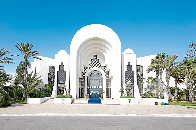 Radisson Blu Palace Resort & Thalasso