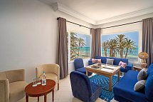 Hari Club Beach Resort