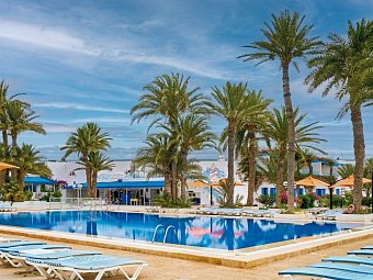 Hari Club Beach Resort