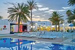 Hari Club Beach Resort