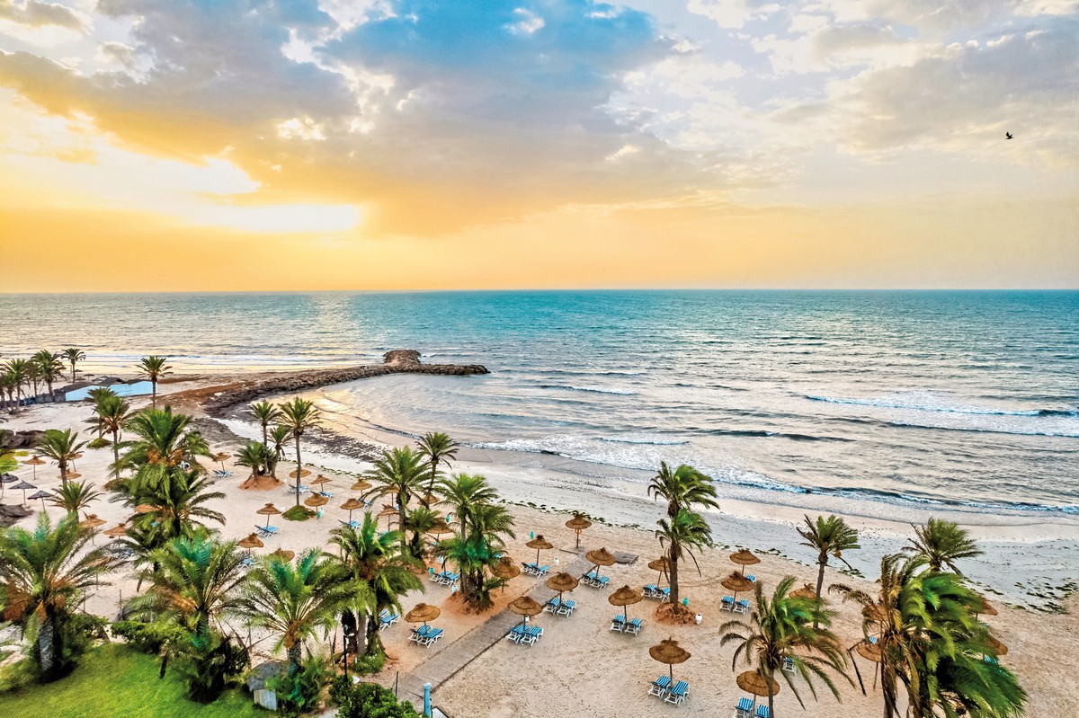 Club Palm Azur