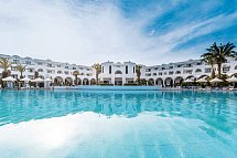 Club Palm Azur