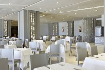 Club Palm Azur