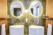Orka Sunlife Resort & Spa - Beispiel Bad (Zimmercodierungen FBQ, WU1 & WU2)