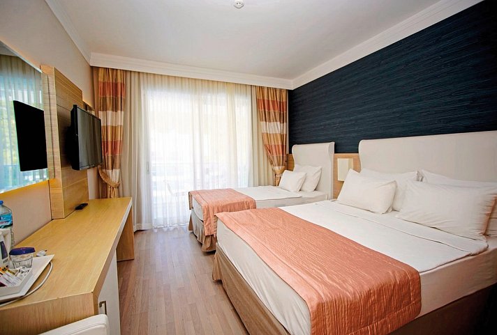 Turunc Hotel - Wohnbeispiel Doppelzimmer seitl. Meerblick