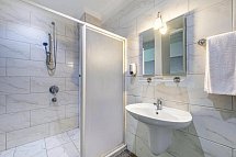 Ölüdeniz Beach Resort by Z Hotels - Beispiel Bad Duplex Zimmer (Zimmercodierung ADG)