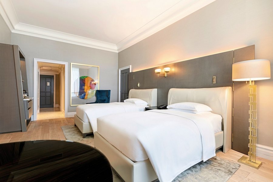 The Ritz-Carlton, Doha - Wohnbeispiel Deluxe Room (Zimmercodierung UD1)