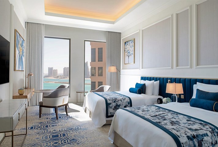 The St. Regis Doha - Grand Deluxe Sea View (Zimmercodierung UD2)