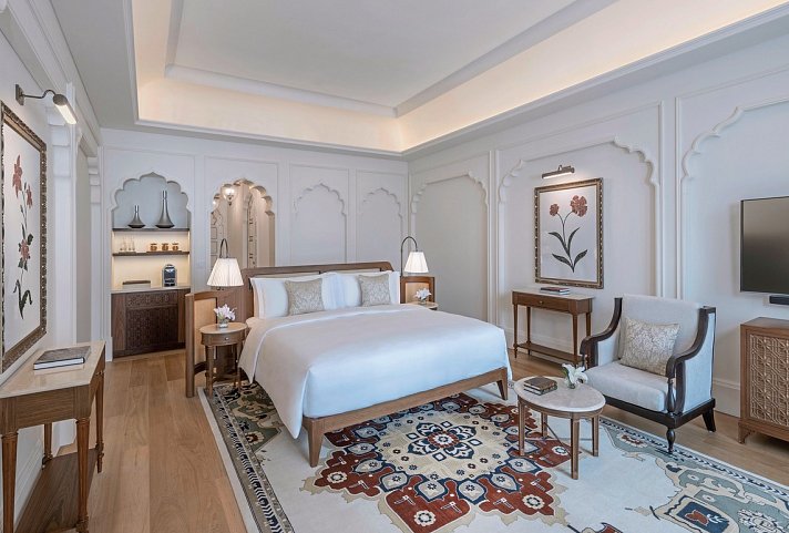 The Chedi Katara Hotel & Resort - Chedi Premier Room