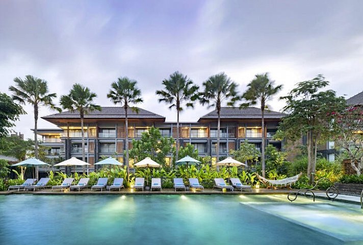 Hotel Indigo Seminyak Bali Beach