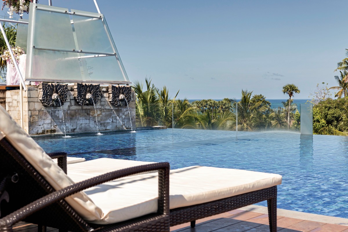 FOX Hotel Jimbaran Beach Bali