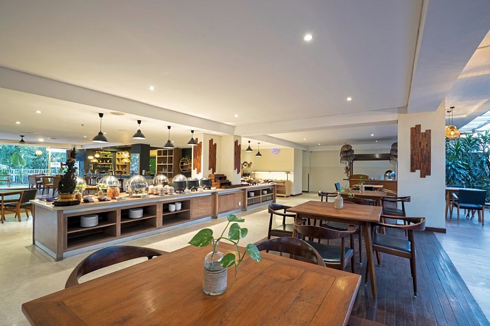 FOX Hotel Jimbaran Beach Bali
