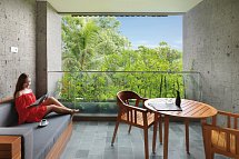 Legian Beach Hotel