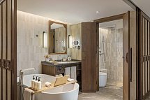 Paradisus by Meliá Bali - Beispiel Bad Junior Suite Lagoon Access (Zimmercodierungen JBQ, JB2, JIQ, JI2, JLQ & JL2)