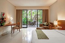 Taksu Sanur Hotel - Wohnbeispiel Junior Suite Pool View with Balcony (Zimmercodierung JBP)