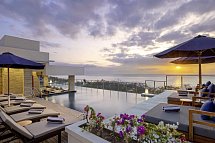 Bali Tropic Resort & Spa - Dachterrasse für Gäste des Zimmer-Typs Club