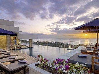 Bali Tropic Resort & Spa - Dachterrasse für Gäste des Zimmer-Typs Club