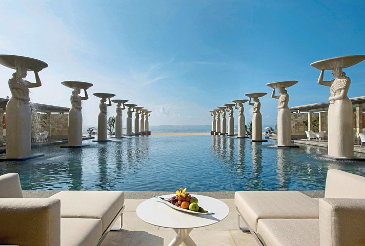 The Mulia, Mulia Resort & Villas Nusa Dua Bali - The Mulia-Oasis Pool