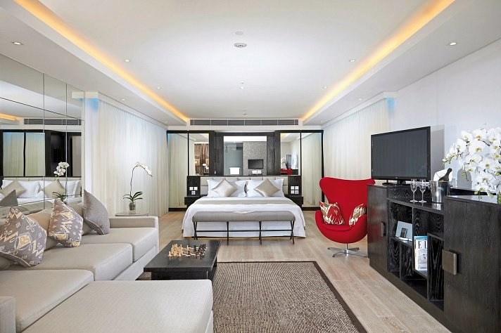 Double-Six Luxury Hotel